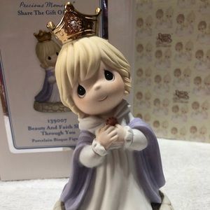 Precious Moments “Beauty And Faith Shine Through You” Figurine